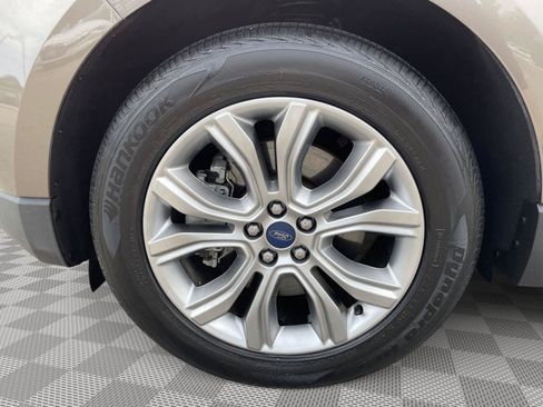 Used 2019 Ford Edge Titanium AWD/4WD image 20
