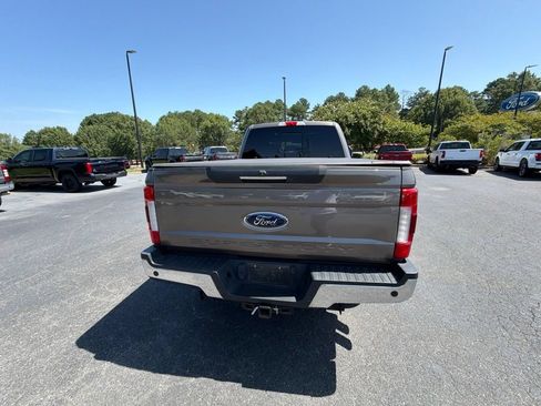 Used 2018 Ford F250 Lariat w/ Lariat Ultimate Package AWD/4WD image 19