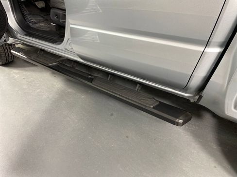 Certified 2025 Toyota Tacoma SR image 27