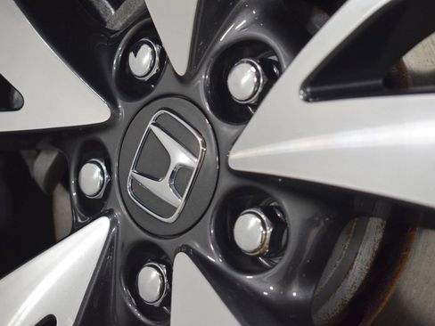 Used 2021 Honda Odyssey Touring image 19