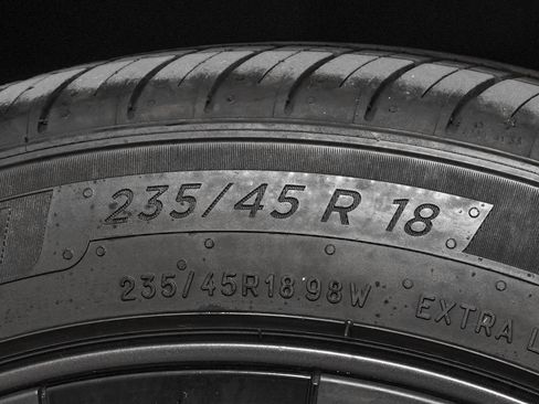 Used 2025 Tesla Model 3 Long Range image 41