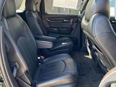 Used 2015 GMC Acadia Denali AWD/4WD image 25