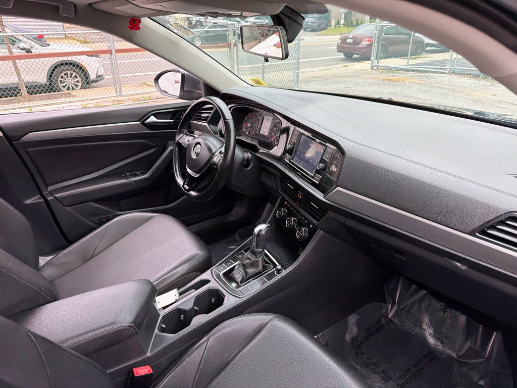 Used 2019 Volkswagen Jetta SE FWD image 15