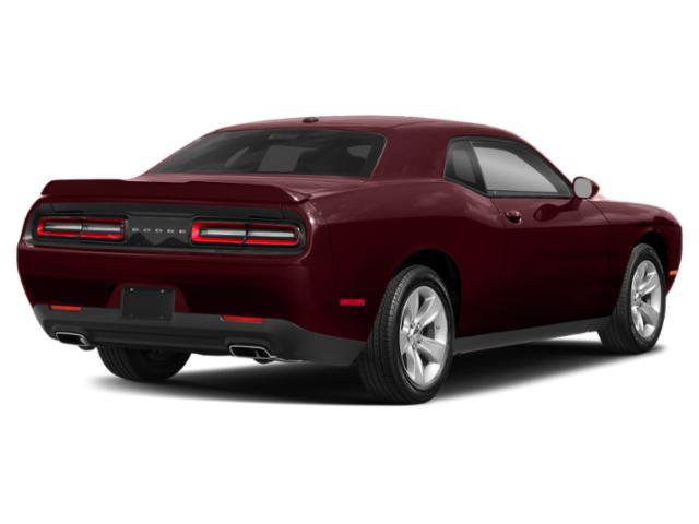 Used 2022 Dodge Challenger SXT RWD image 2