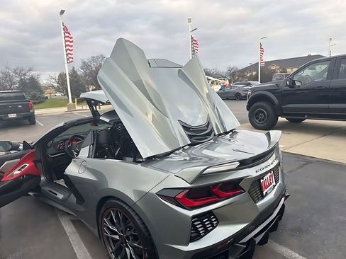 Used 2023 Chevrolet Corvette Stingray Preferred Conv w/ Z51 Performance Package image 52