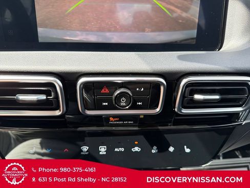 New 2026 Nissan Sentra SV w/ SV Convenience Package FWD image 19