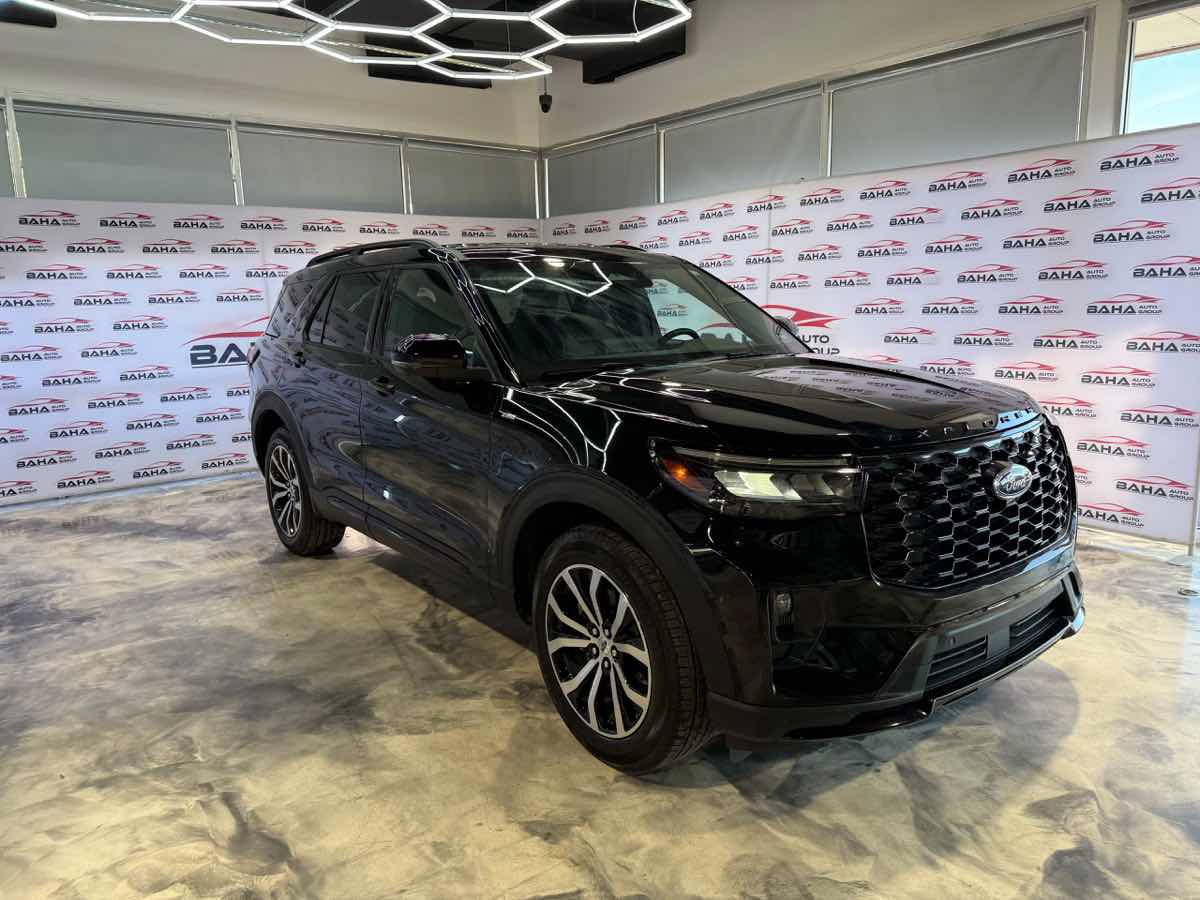 Used 2026 Ford Explorer ST-Line AWD/4WD image 4