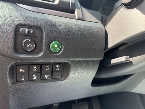 Used 2023 Honda Ridgeline RTL-E image 13