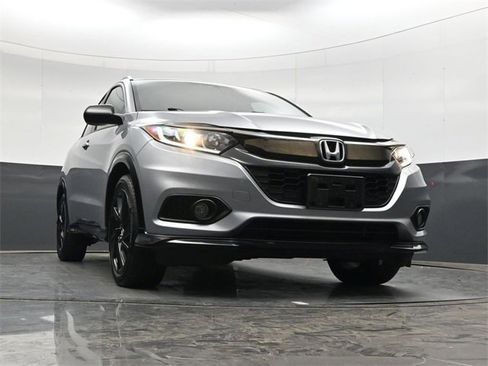 Used 2022 Honda HR-V Sport image 29