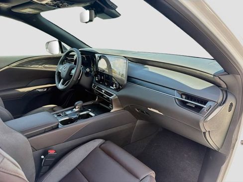 New 2026 Lexus RX 350 FWD w/ Convenience Package image 15