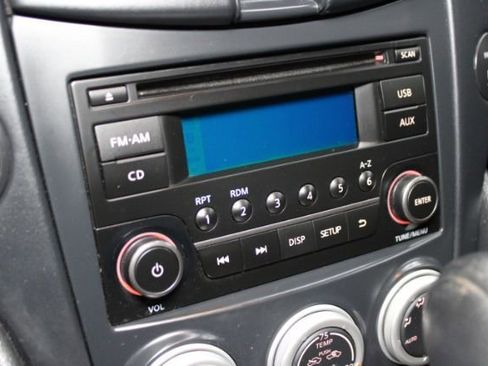 Used 2016 Nissan 370Z w/ Sport Package image 15