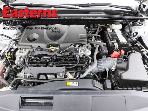 Used 2023 Toyota Camry SE image 7