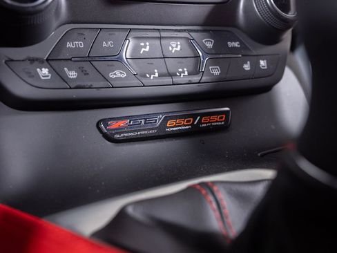Used 2016 Chevrolet Corvette Z06 w/ 2LZ Preferred Equipment Group RWD image 14