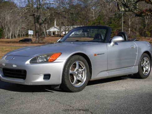 Used 2002 Honda S2000 image 14