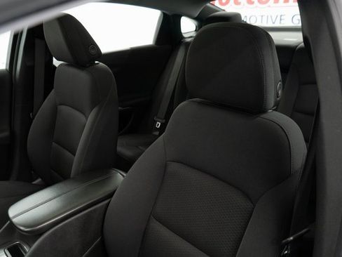 Used 2024 Chevrolet Malibu LT image 17