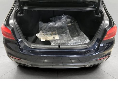 Used 2019 BMW M550i xDrive w/ Premium Package 2 image 14