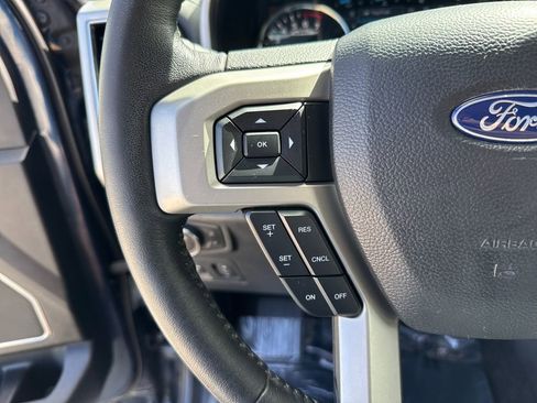 Used 2018 Ford F150 Lariat image 14