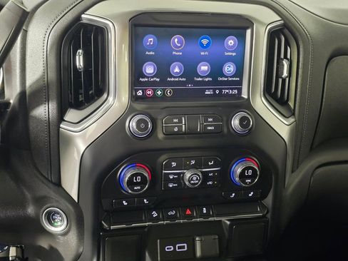 Used 2021 Chevrolet Silverado 1500 LT Trail Boss w/ Bed Protection Package AWD/4WD image 16