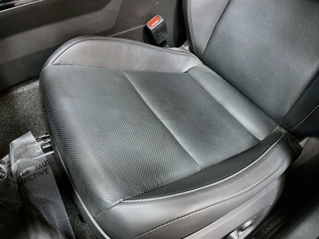 Used 2026 Toyota Prius Limited w/ Limited Premium Package AWD/4WD image 19