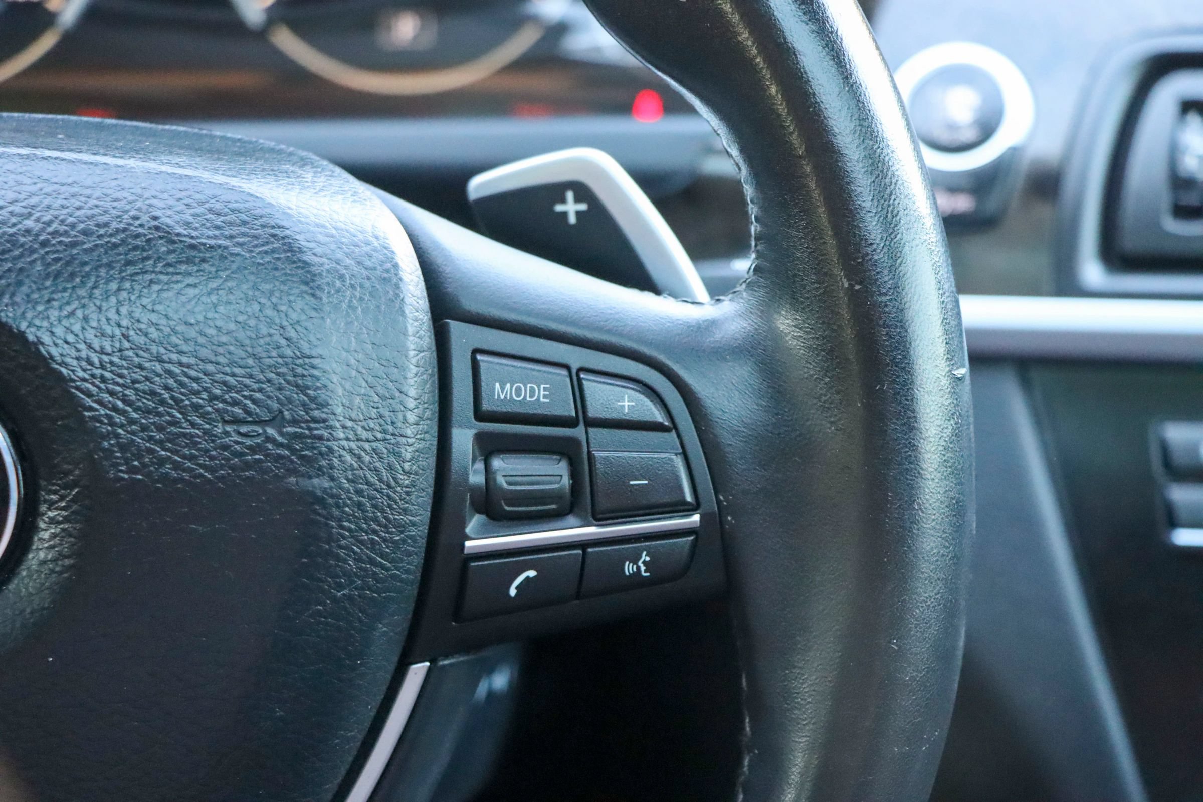 Used 2012 BMW 640i Coupe w/ Premium Sound Pkg RWD image 27