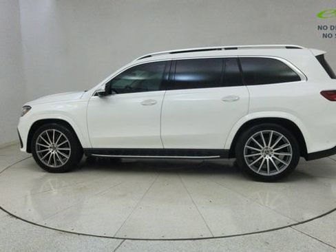 Used 2025 Mercedes-Benz GLS 450 4MATIC w/ AMG Line Exterior image 72