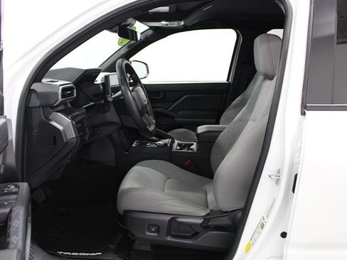 Certified 2024 Toyota Tacoma SR5 image 9