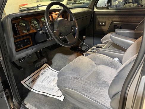 Used 1993 Dodge D/W Truck 350 image 5