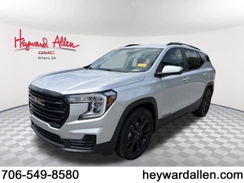 Used 2022 GMC Terrain SLE w/ Driver Convenience Package FWD image 1