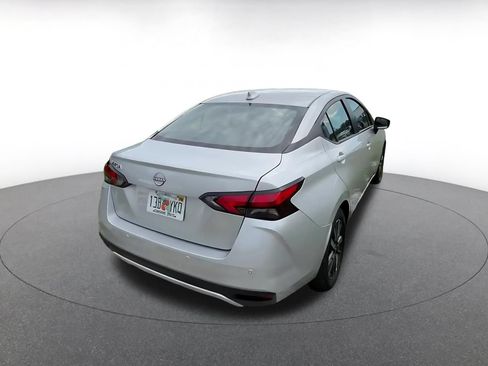 Used 2025 Nissan Versa SV FWD image 15