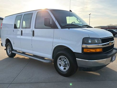 Used 2023 Chevrolet Express 2500 w/ Driver Convenience Package image 31
