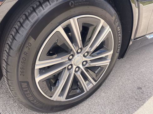 Certified 2024 Cadillac Lyriq Luxury w/ LPO, Floor Liner Package AWD/4WD image 10