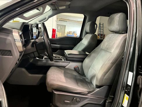 Used 2021 Ford F150 XLT w/ Equipment Group 302A High image 9