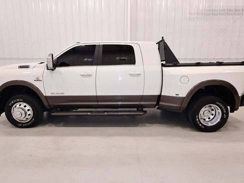 Used 2023 RAM 3500 Limited AWD/4WD image 6
