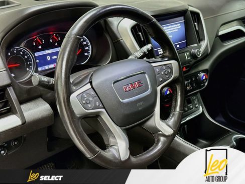Used 2020 GMC Terrain SLT w/ Preferred Package FWD image 13