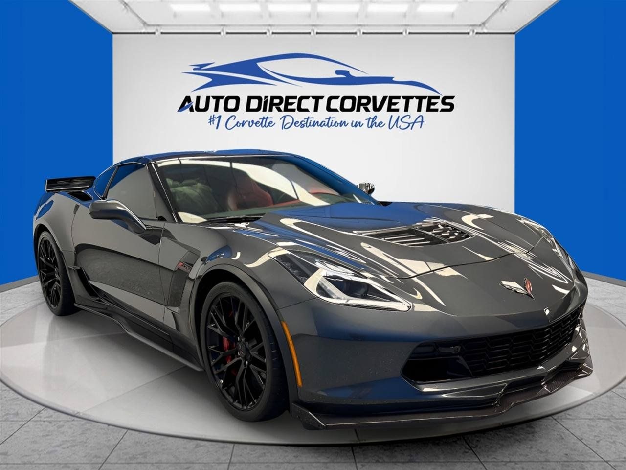 Used 2017 Chevrolet Corvette Z06 w/ Z07 Performance Package RWD image 13