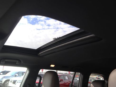 Used 2024 Nissan Armada Platinum w/ Captain's Chairs Package image 13