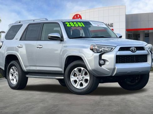 Certified 2017 Toyota 4Runner SR5 image 2