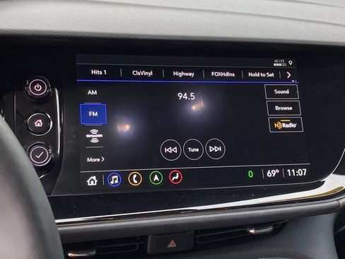 Used 2023 Buick Envision Avenir FWD image 17