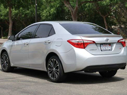 Used 2014 Toyota Corolla S Premium FWD image 4