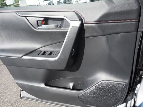 Used 2025 Toyota RAV4 XSE image 12