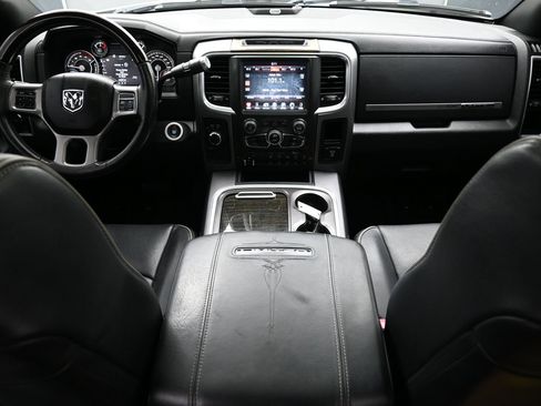 Used 2017 RAM 2500 Limited AWD/4WD image 14