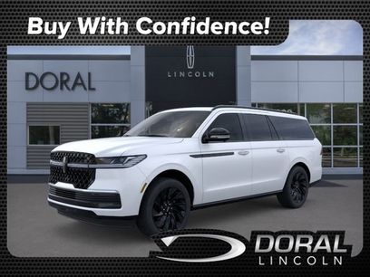 New 2025 Lincoln Navigator L Reserve w/ Jet Appearance Package