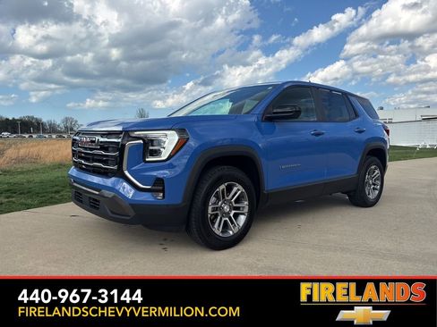 Certified 2025 GMC Terrain Elevation AWD/4WD image 1