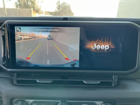 New 2026 Jeep Gladiator Mojave image 16