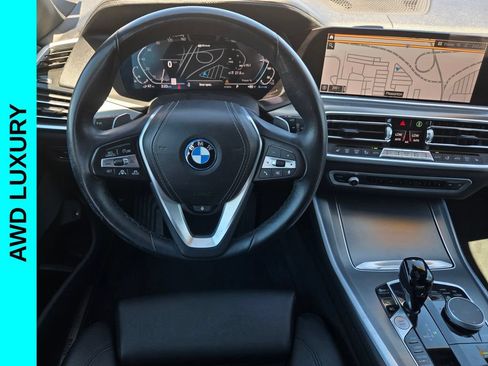 Used 2022 BMW X5 xDrive45e AWD/4WD image 13