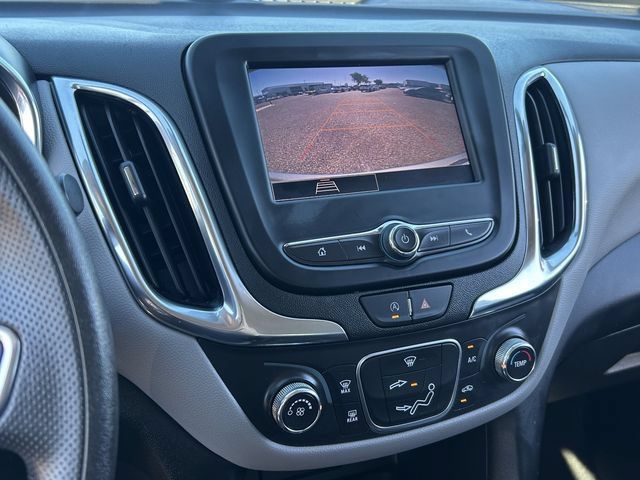 Used 2024 Chevrolet Equinox LS FWD image 29