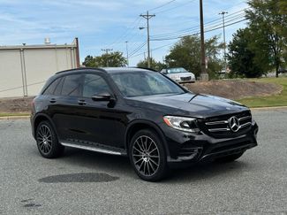 Used 2019 Mercedes-Benz GLC 300 image 1