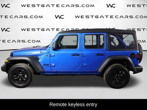 Used 2025 Jeep Wrangler Unlimited Sport AWD/4WD image 5