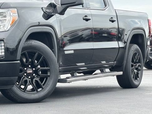 Certified 2020 GMC Sierra 1500 Elevation w/ Elevation Value Package RWD image 3