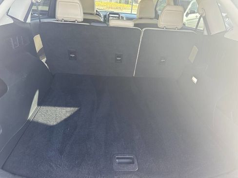 Used 2021 Ford Edge SEL image 11